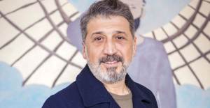 Cem Davran'dan Esprili Paylaşım