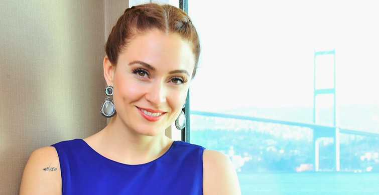 Ceyda Düvenci Aile Paylaşımıyla Beğeni Topladı