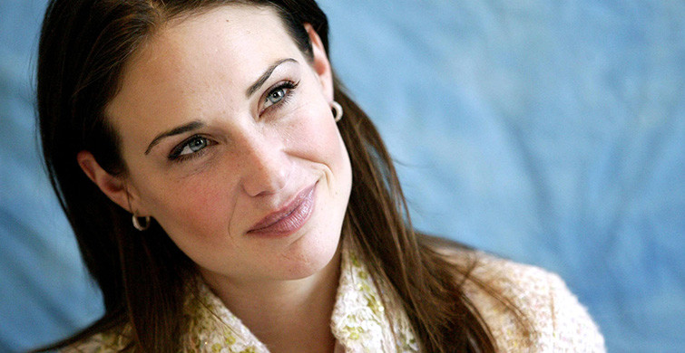 Claire Forlani Kimdir? Claire Forlani Boyu Kaç, Kilosu Kaç, Aslen Nereli, Sevgilisi Kimdir?