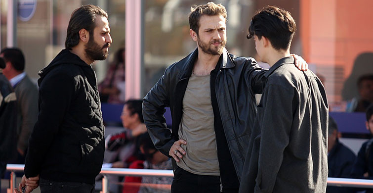 Çukur'a Ünlü İsim Kocaman Bir Sürpriz Yaptı