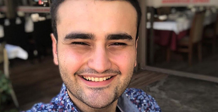 CZN Burak Özdemir TikTok Fenomeni Aslı Güler İle Aşk Yaşıyor