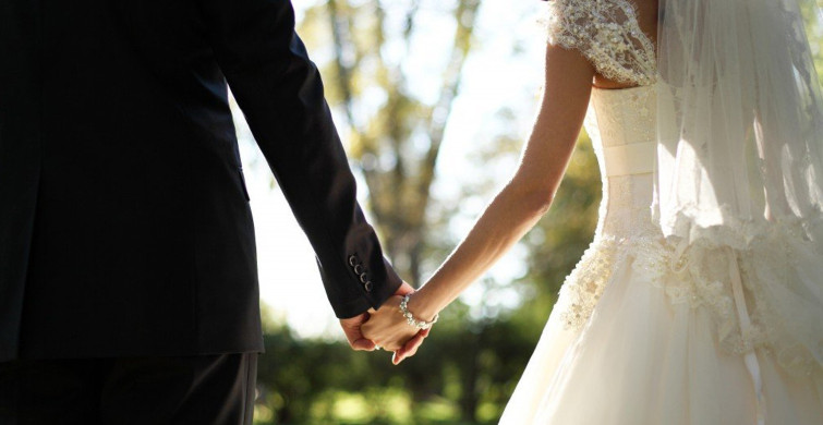 Damat o soruyu bilemeyince nikah masasında terk edildi