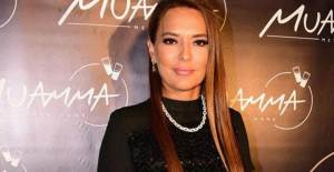 Demet Akalın Yine Uslu Durmadı, Önce Kraliçeye Ardından Takipçisine Sataştı!