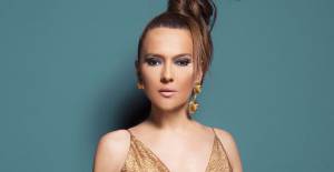 Demet Akalın: Reis Ne Yapsa Yaranamıyor