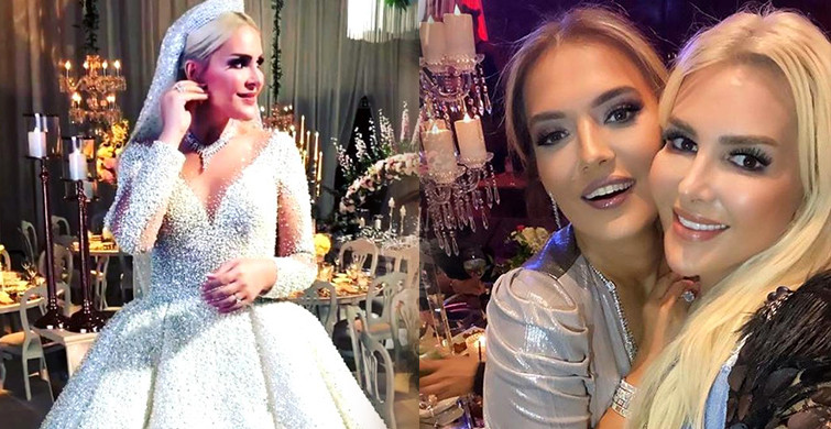 Selin Ciğerci, Demet Akalın İle Olan Pozunu Paylaştı