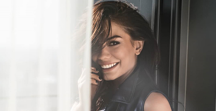 Demet Özdemir, Lüks Araba İçin Devreye Tanıdık Soktu