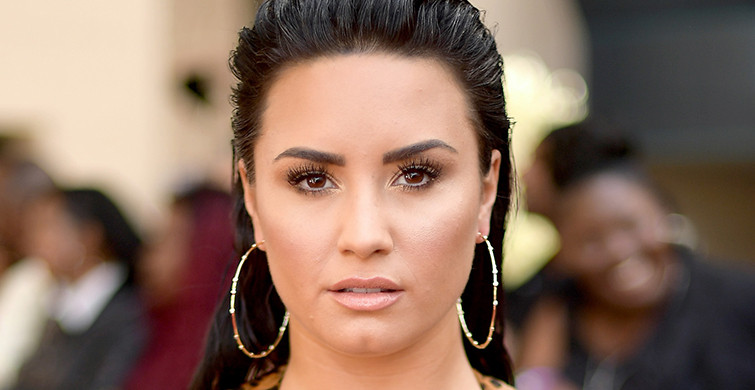 Demi Lovato Fotoğrafları - Demi Lovato Resimleri