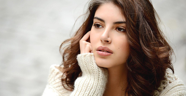 Deniz Baysal Fotoğrafları - Deniz Baysal Resimleri