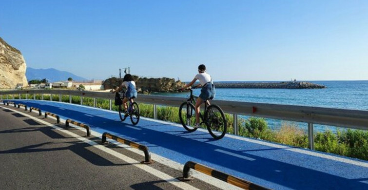 Dünyanın En Uzun Bisiklet Yolunda Binlerce Pedal Çevriliyor
