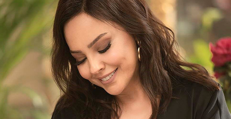 Ebru Gündeş Rap Söyledi