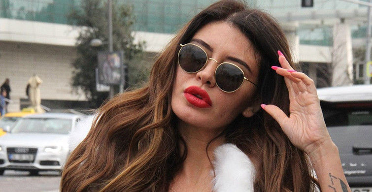 Hayranı, Ebru Polat'ın Bir Çift Çorabına 25 bin TL Ödedi