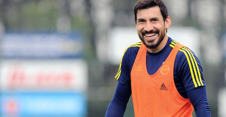 Şener Galatasaray'a İmza Atıyor