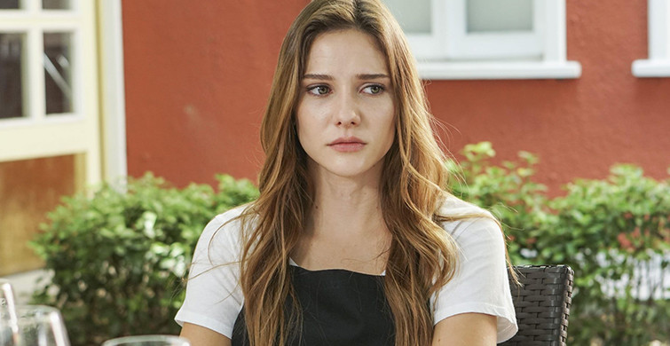 Alina Boz Yeniden Elimi Bırakma Setinde 