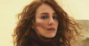 Elçin Sangu: Herkesten Özür Diliyorum