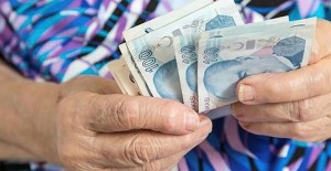 Emeklilerin Bayram İkramiyesinin Yatacağı Tarih Belli Oldu
