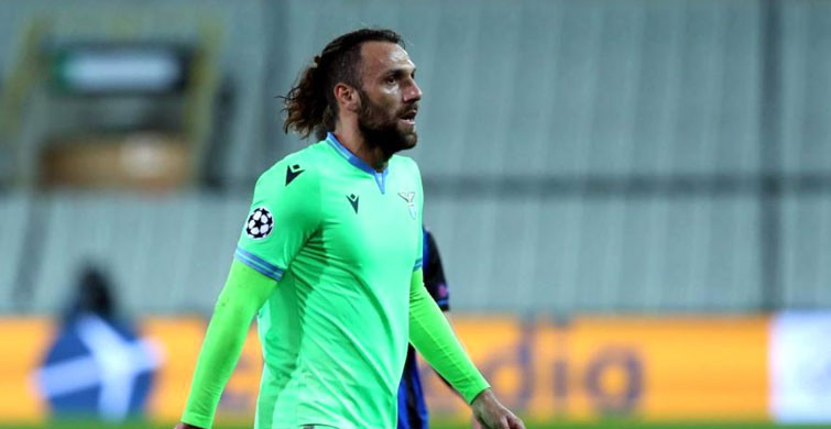 Emre Belözoğlu Vedat'ı İstiyor!