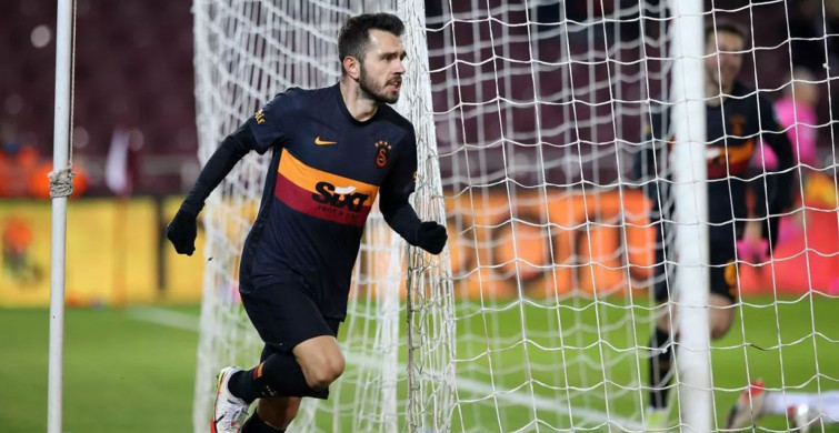 Emre Kılınç kimdir?