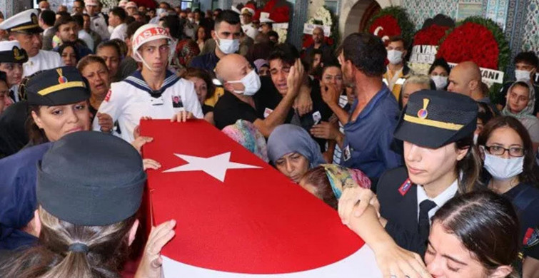 En acı veda! Pençe-Yıldırım şehidi son yolculuğuna uğurlandı