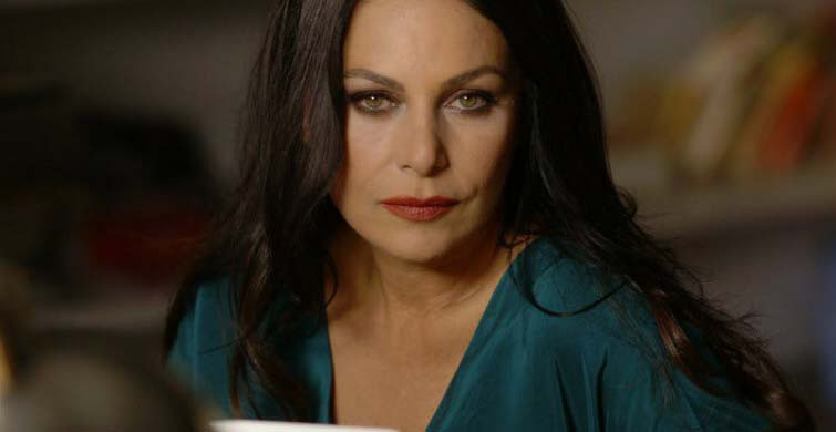 Şenay Gürler Bambaşka Bir Rolde