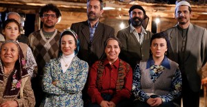Eski Köye Yeni Adet Filmi Nerede Çekildi? Oyuncuları Kimler, Konusu Ne?