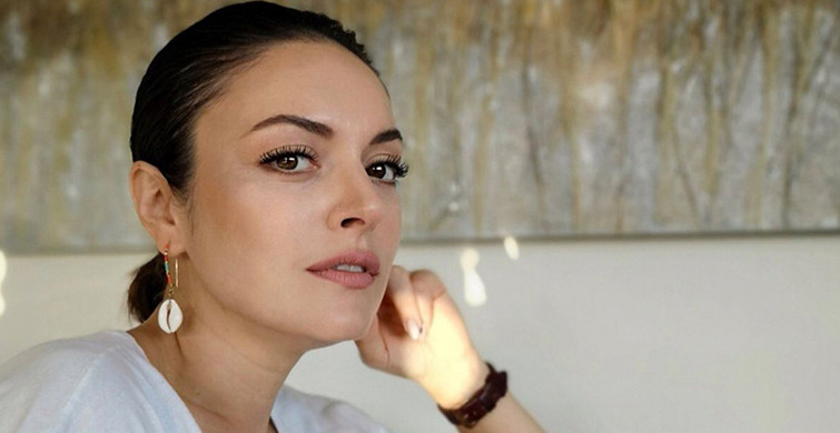 Ezgi Mola, Ömür Gedik'in Mini Şort Açıklamalarını Eleştirdi