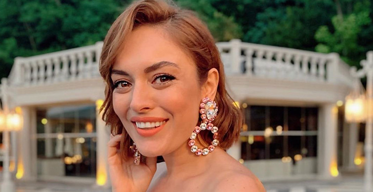 Ezgi Mola'dan Evlilik Açıklaması