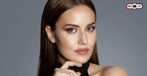 Fahriye Evcen’in Sosyal Medyada Paylaştığı Fotoğrafta Yeğeniyle Benzerlikleri Dikkat Çekti