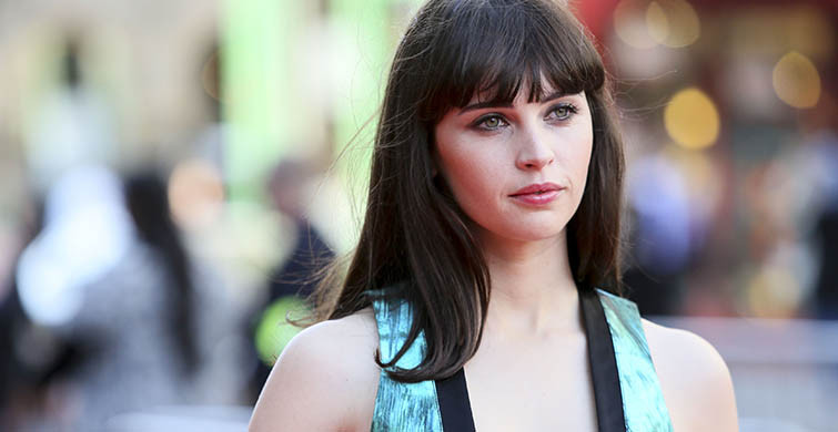Felicity Jones Kimdir? Felicity Jones Boyu Kaç, Kilosu Kaç, Aslen Nereli, Sevgilisi Kimdir?