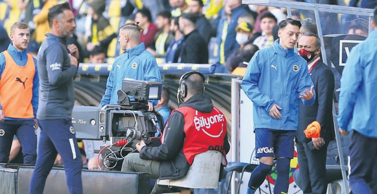 Fenerbahçe'de Mesut Özil, Vitor Pereira'ya Tepki Gösterdi!