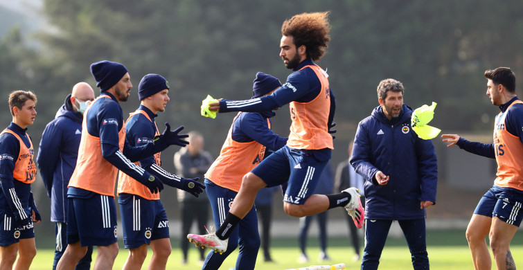 Fenerbahçe'de Yolların Ayrılacağı İsimler Belli Oldu!