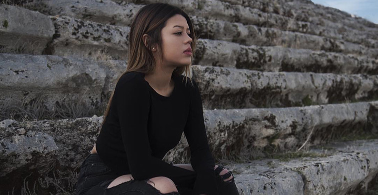 Feyza Aktan Kimdir? Feyza Aktan Boyu Kaç, Kilosu Kaç, Aslen Nereli, Sevgilisi Kimdir?