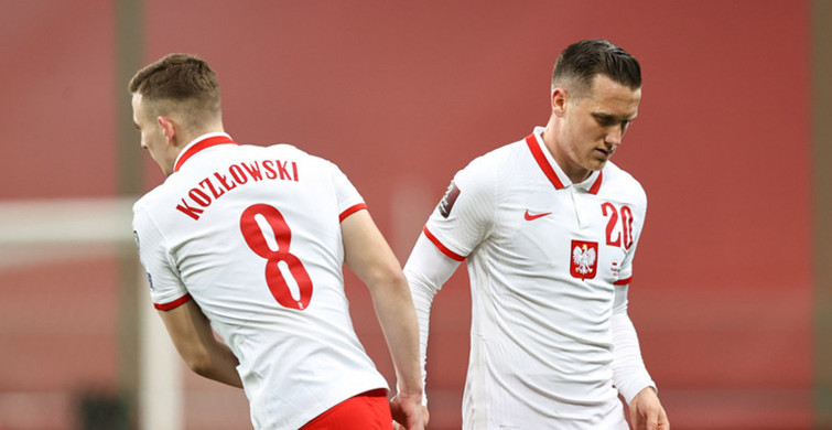 Galatasaray Transferde, Kacper Kozlowski'yi Gözüne Kestirdi!