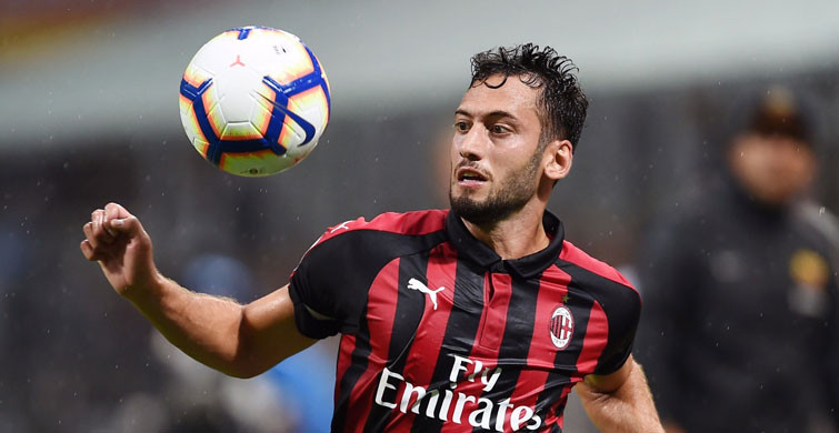 Galatasaray'da Hakan Çalhanoğlu Sesleri