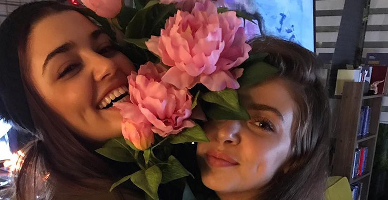 Gamze Erçel’den Annesi Aylin Erçel'e Vefa