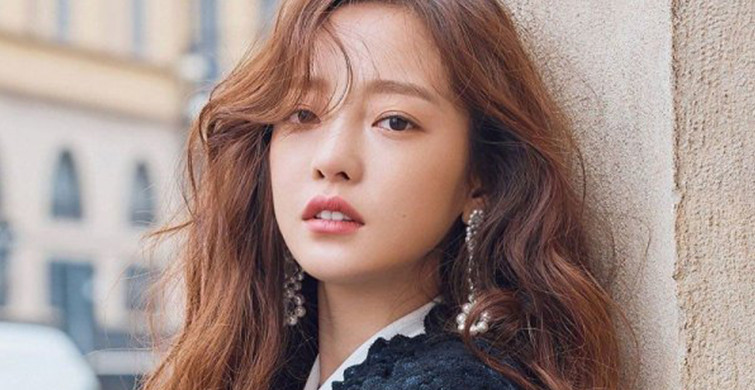 Goo Hara Evinde Ölü Bulundu