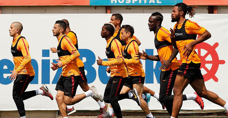 Galatasaray'da Derbi Mesaisi Başladı