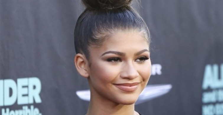 Herkesin Bakıp Bakıp Doyamadığı Ünlü Güzel Zendaya Coleman'ın Barbie Bebeği Üretildi