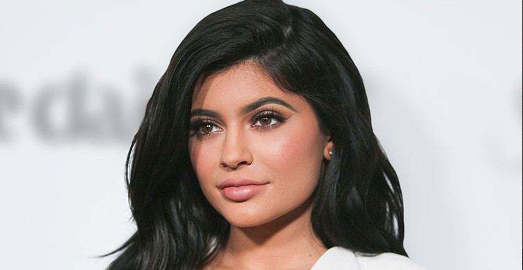 Kylie Jenner'ın Yeni İmajı Görenleri Şaşkına Uğrattı