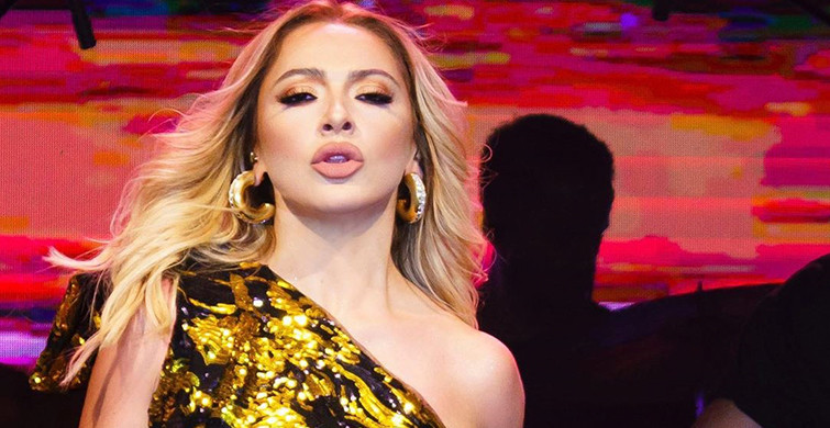 Hadise, Leopar Kıyafetli Paylaşımıyla Beğeni Aldı