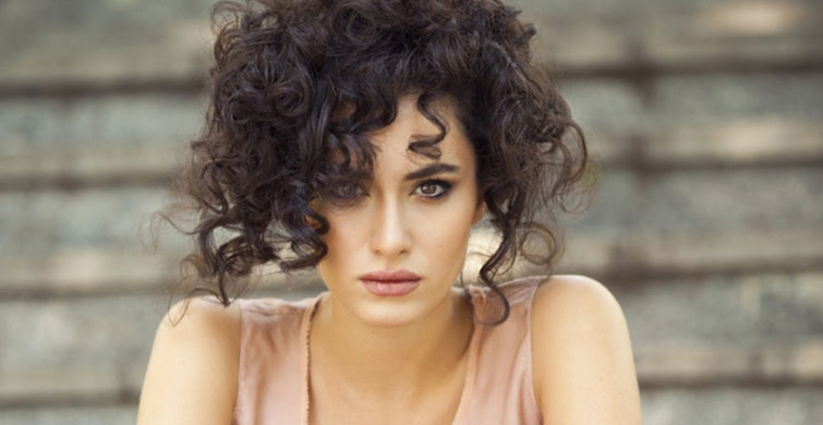 Hande Doğandemir Photoshop Hilesiyle Olay Oldu