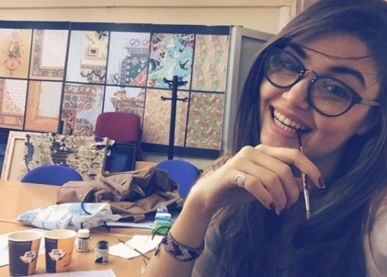 Hande Erçel'in Sosyal Medyada Hiç Görülmemiş 10 Fotoğrafı
