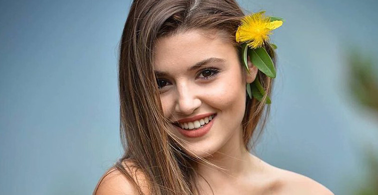 Hande Erçel Cesur Pozları