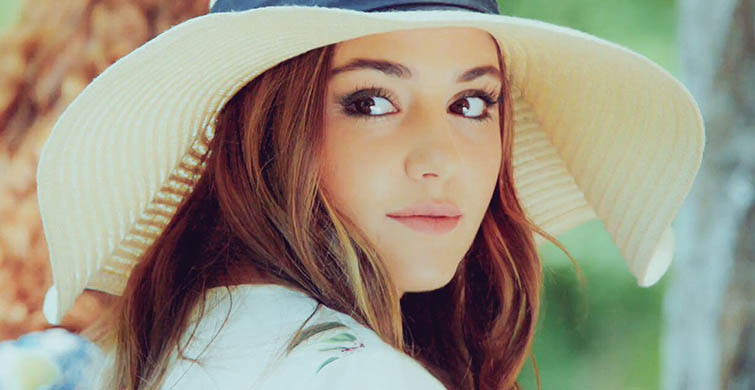 Hande Erçel Bir Müddet Setlerde Olmayacak