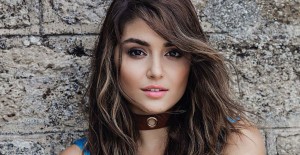 Hande Erçel'in Karantina Pozları