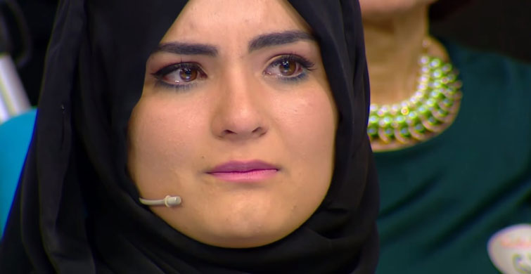 Gelin Adayı Hanife Yeni Mesleğiyle Şaşırttı!