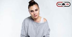 Hatice Aslan Cesur Pozlarıyla Dikkat Çekti