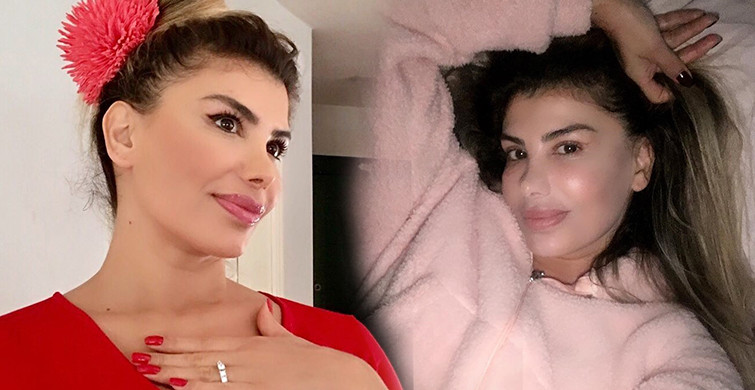 Hatice Derin Yırtmaçlı Elbisesi ve Topuklu Ayakkabılarıyla Ata Bindi