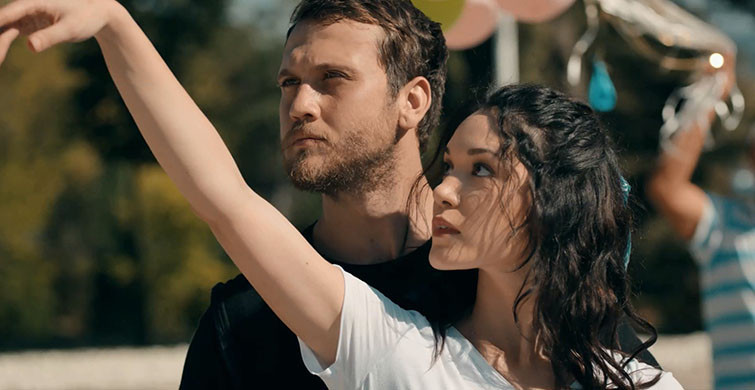 Nehir ve Yamaç Çifti Her Hali ile Beğeniliyor