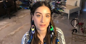 Hazal Kaya Yazı Getirdi 