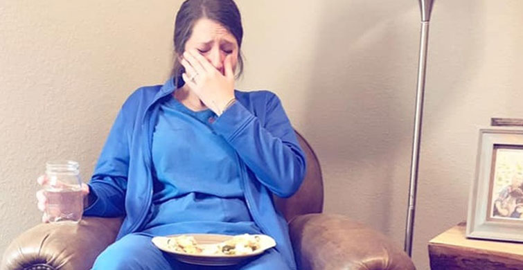 Kalbinizi Yumuşatıp Bakarken Ağlatacak 10 Duygu Dolu An